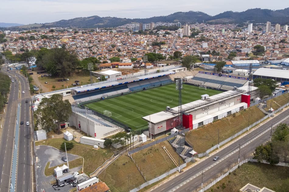 Estádio Cícero de Souza Marques recebe Bragantino x Santos (Foto: Anderson Romao/AGIF)