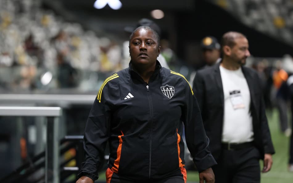 Fabi Guedes está no comando do Atlético-MG feminino desde maio de 2024. (Foto: Daniela Veiga / Atlético)