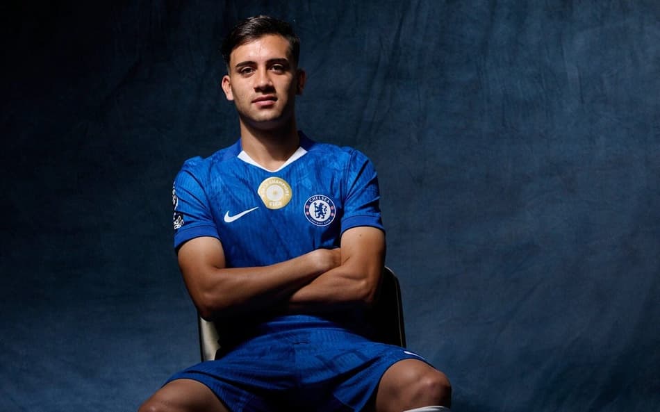 Facundo Buonanotte foi anunciado pelo Chelsea (Foto: Divulgação / Chelsea)