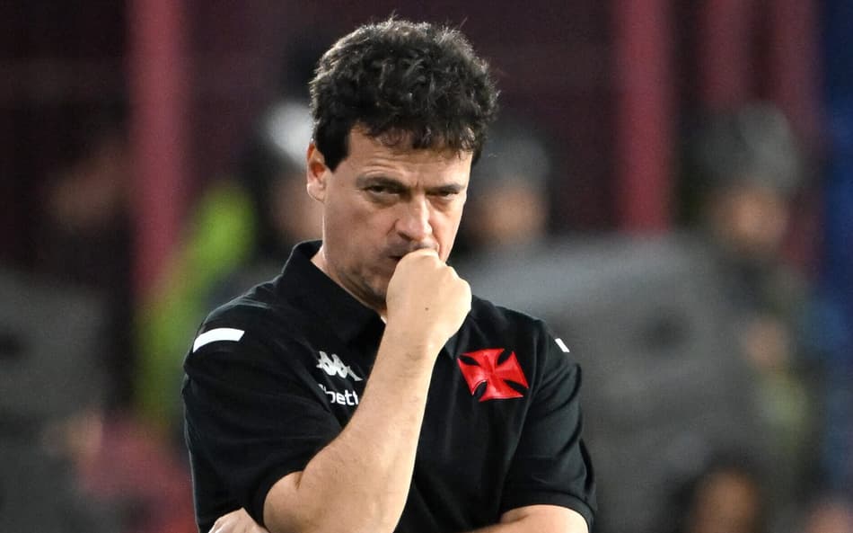 Fernando Diniz no jogo entre Vasco e Lanús