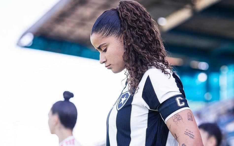 Grazy em campo pelo Botafogo