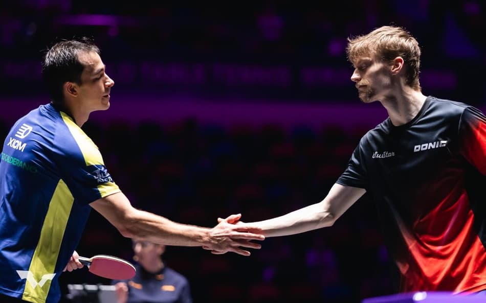 Hugo Calderano vence Anders Lind e está na final do WTT de Macau (Foto: Divulgação/ WTT)