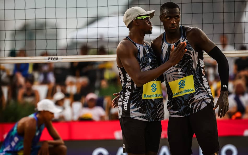 Dupla do Catar, formada por Cherif e Ahmed, conquistou o título do Elite 16 de Vôlei de Praia, em Copacabana (Foto: Divulgação)