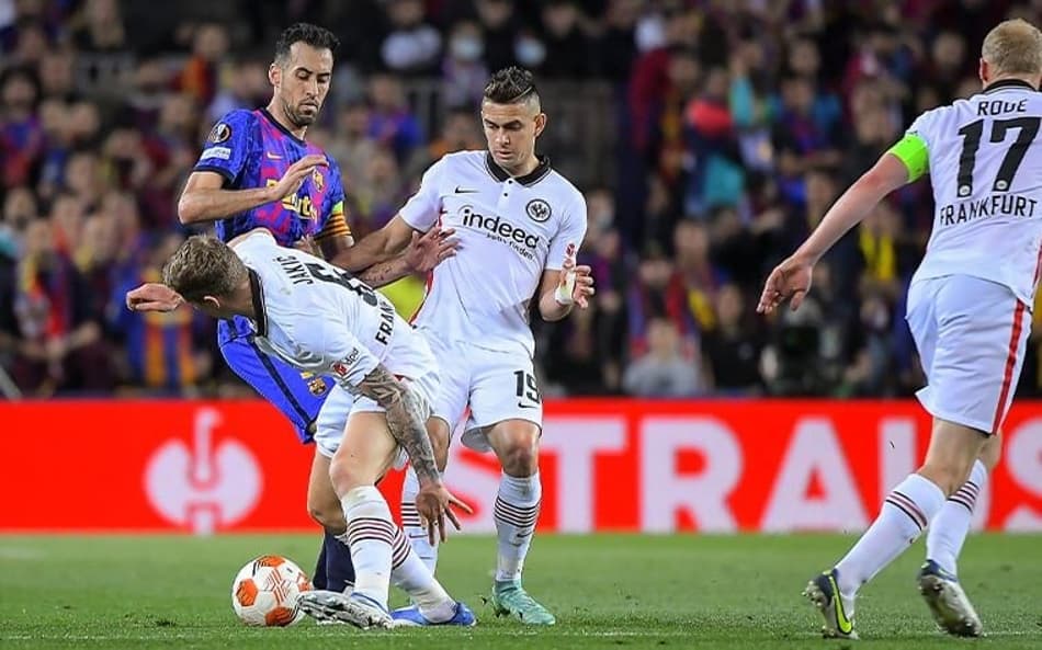 Barcelona x Frankfurt