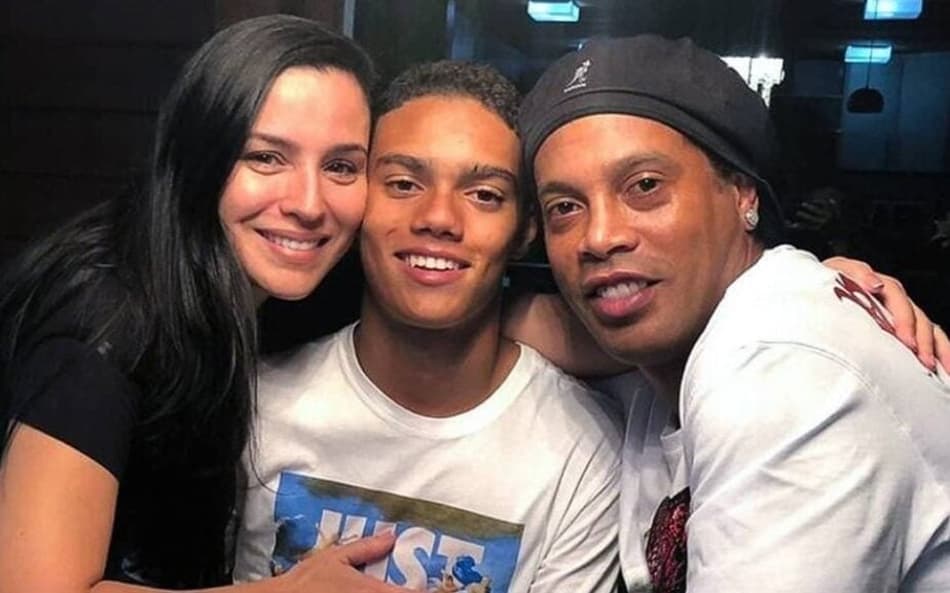Janaína Mendes mãe do filho do Ronaldinho Gaúcho