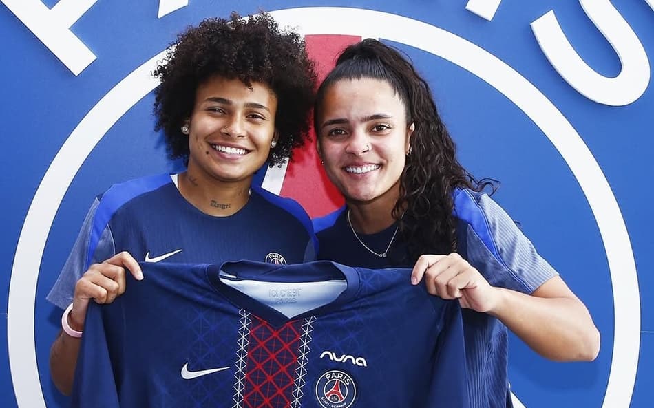 Isabela e Yaya assinaram com o PSG até 2028 (Foto: Reprodução/PSG)