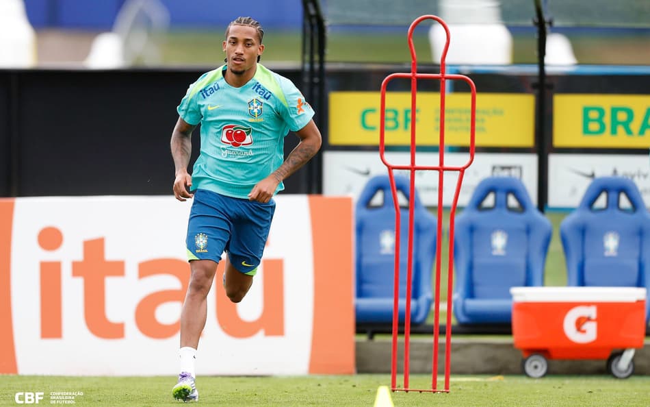 João Pedro vive grande fase e quer vaga no Brasil na Copa do Mundo