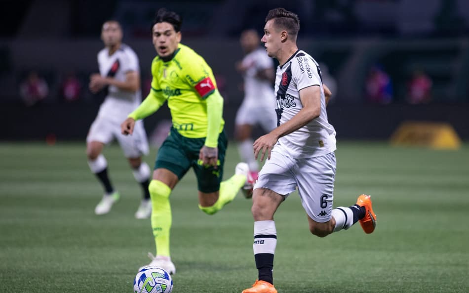 Palmeiras x Vasco é o destaque dos jogos de hoje. Foto: Fabio Moreira Pinto/AGIF
