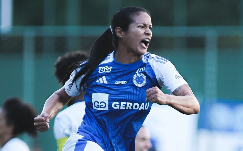 Lady Andrade se despediu do Cruzeiro nesta terça-feira (9). (Foto: Cruzeiro/Divulgação)