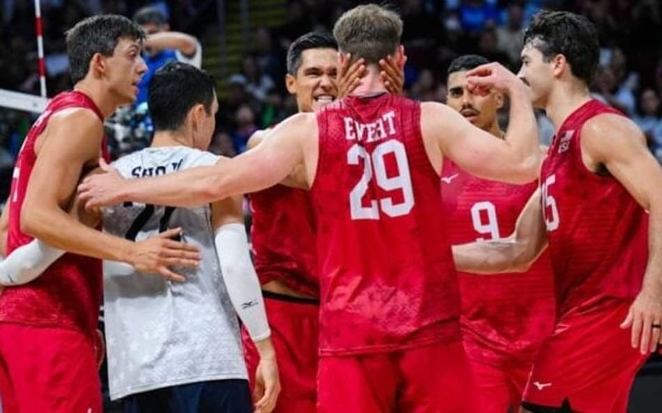 Estados Unidos x Eslovênia nas oitavas do Mundial de Vôlei 2025 (Foto: Volleyball World)