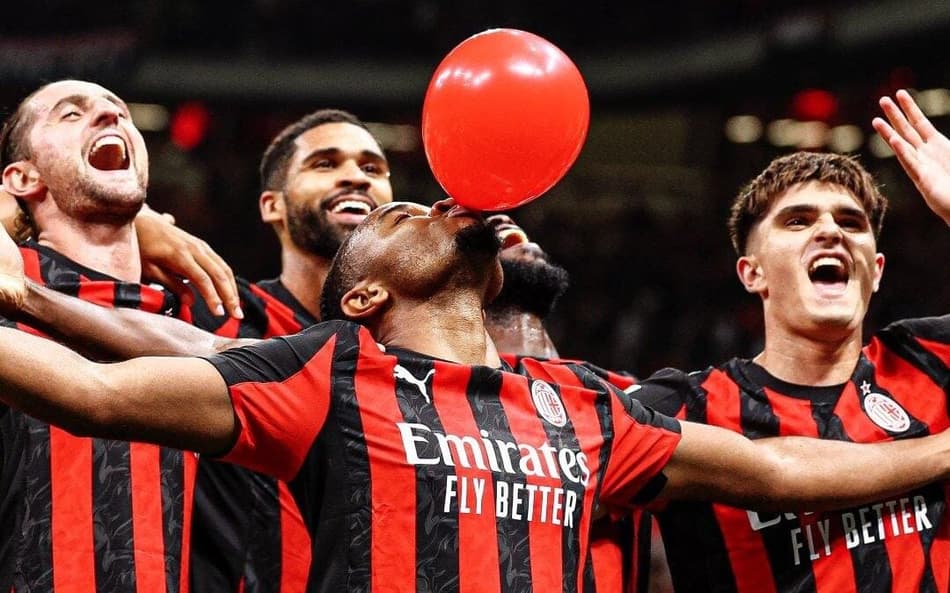 Com gol de Nkunku, o Millan venceu o Lecce pela Copa da Itália (Foto: Divulgação/Milan)
