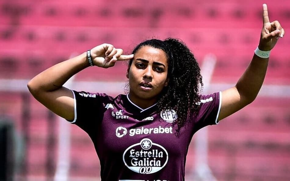 Vendito comemora gol da Ferroviária no Paulistão Feminino (Foto: Rafael Zocco/AFE)