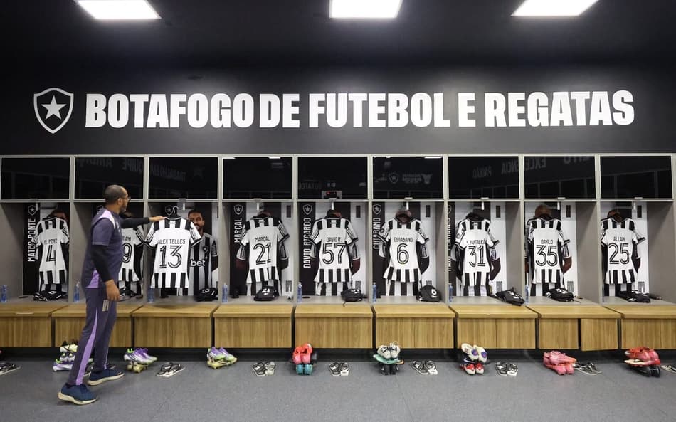 Vestiário do Botafogo no Nilton Santos (Foto: Vítor Silva/Botafogo)