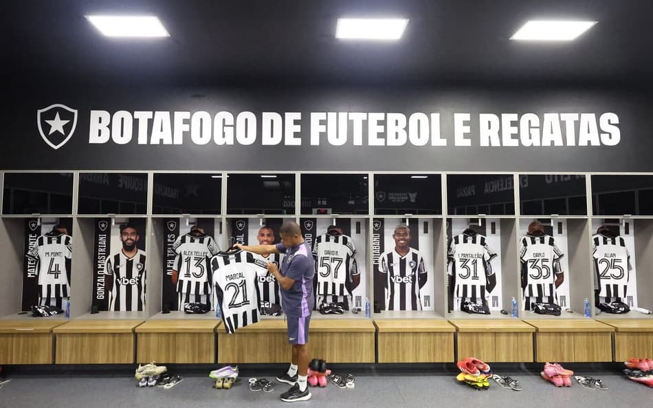 Vestiário do Botafogo no Nilton Santos (Foto: Vítor Silva/Botafogo)
