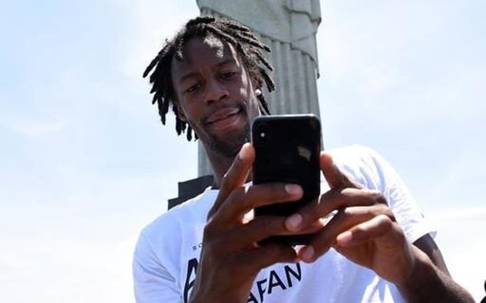 O francês Gael Monfils durante visita ao Cristo Redentor (Fotojump)