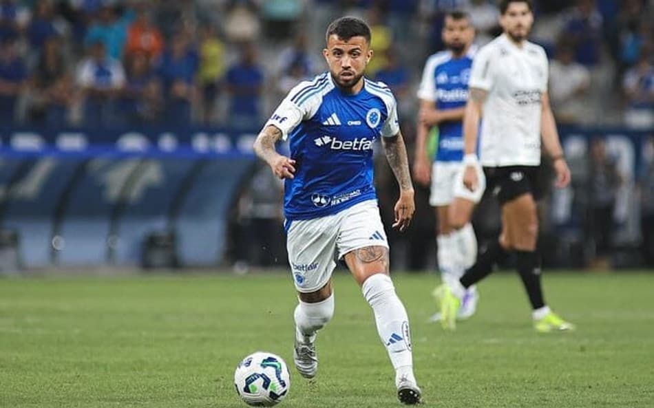 Meia Matheus Henrique, do Cruzeiro (Foto: Gustavo Martins/Cruzeiro)
