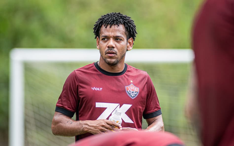 Romarinho em treino do Vitória (Foto: Victor Ferreira / EC Vitória)