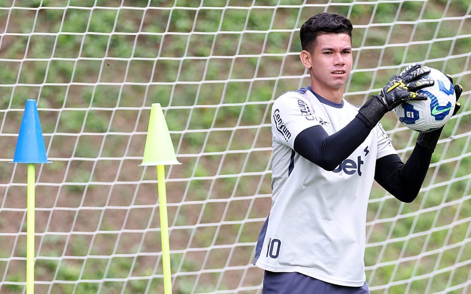 Cristhian Loor em treino do Botafogo (Foto: Vítor Silva/Botafogo)