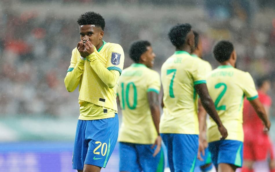 Estêvão comemorando gol pela Seleção Brasileira (Foto: Rafael Ribeiro/CBF)