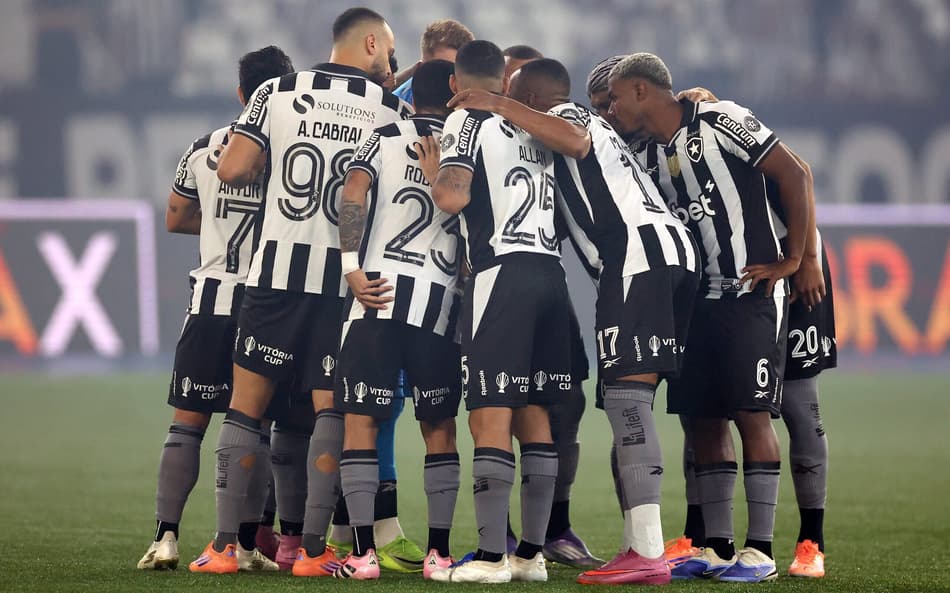 Jogadores do Botafogo reunidos para o clássico pelo Brasileirão(Foto: Vítor Silva/Botafogo)