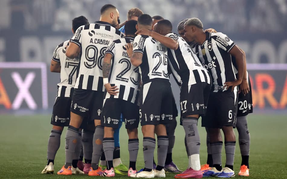 Jogadores do Botafogo reunidos para o clássico (Foto: Vítor Silva/Botafogo)