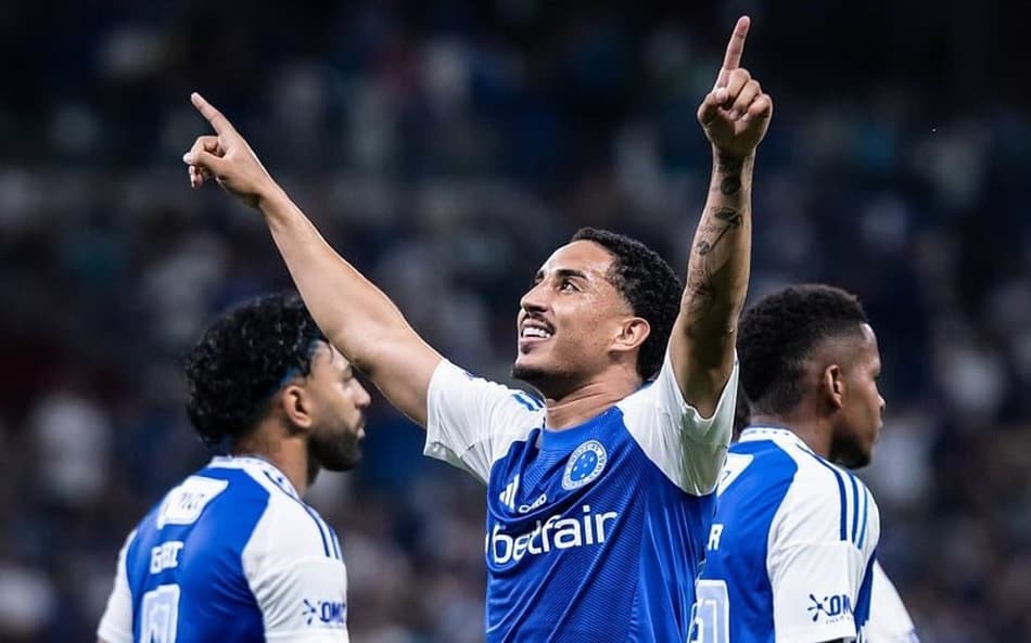 Christian comemora gol do Cruzeiro contra o Fortaleza (Foto: Gustavo Aleixo/Cruzeiro)