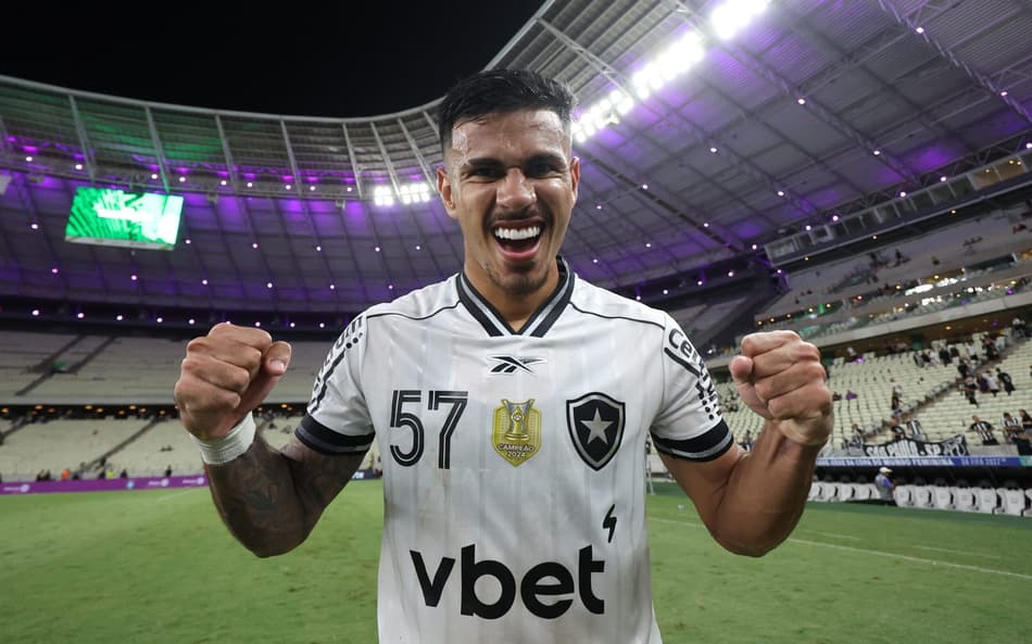 David Ricardo vive grande fase no Botafogo (Foto: Vítor Silva/Botafogo)