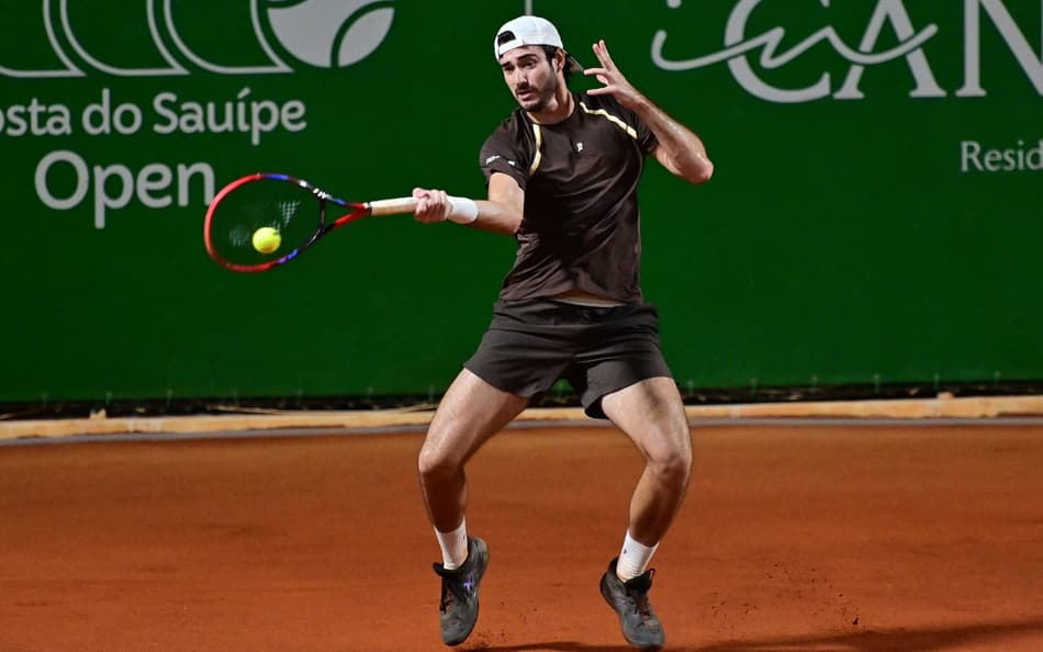 Gustavo Heide na vitória na estreia no Costa do Sauípe Open (João Pires/Fotojump)