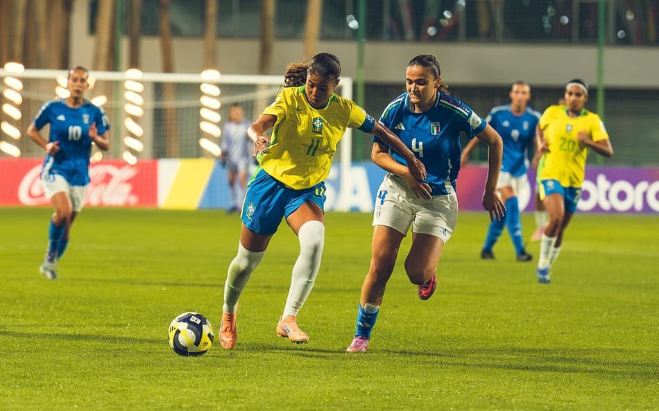 Brasil e Itália se enfrentaram no Mundial Feminino sub-17. (Foto: Fabio Souza/CBF)