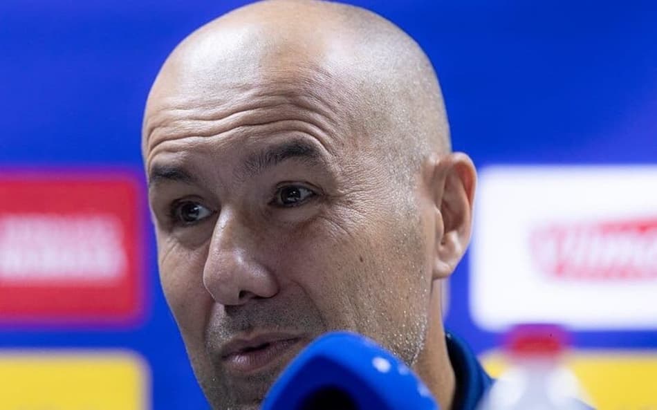 Técnico Leonardo Jardim, do Cruzeiro (Foto: Caíque Coufal/Cruzeiro