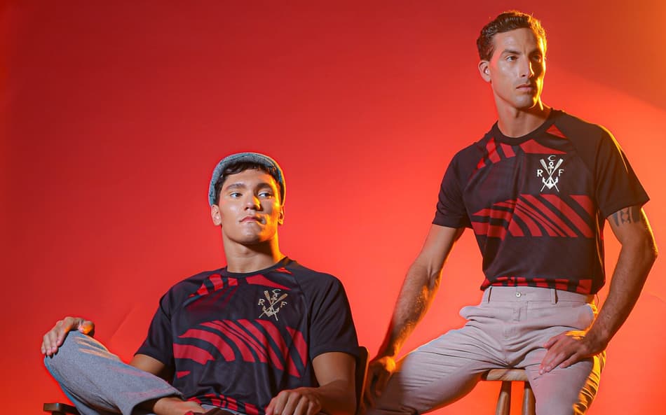 Camisa homenageia a primeira embarcação rubro-negra (Foto: Paula Reis/Flamengo)