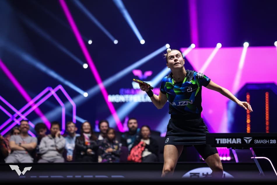 Bruna Takashi vence Eunhye Lee na primeira rodada do WTT Champions de Montpellier (Foto: Divulgação / WTT)