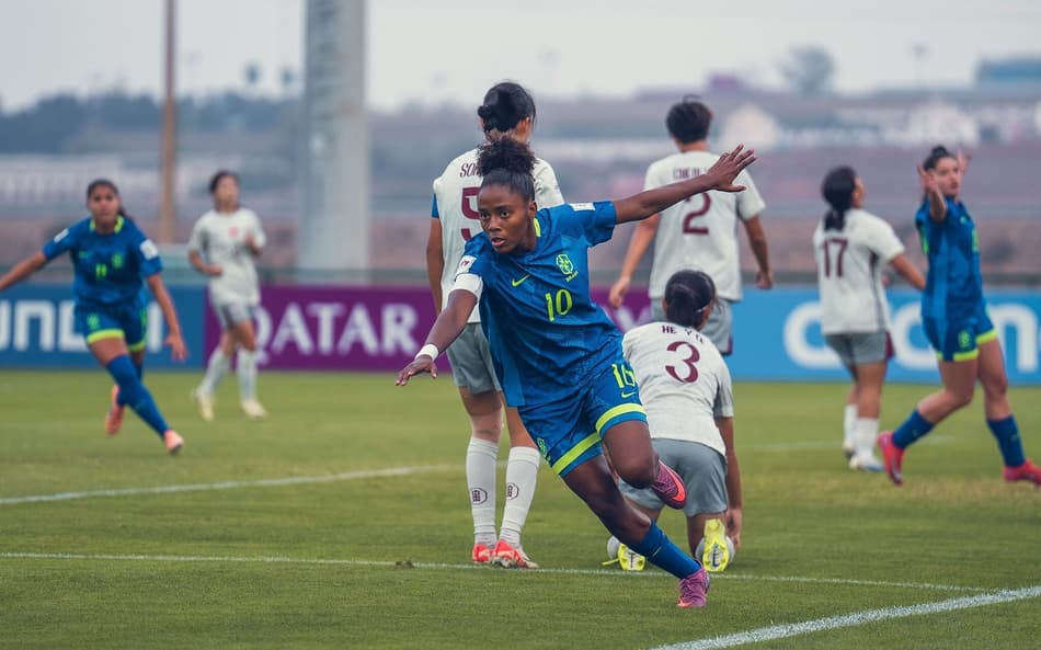 Kaylane comemora gol do Brasil contra a China no Mundial Feminino sub-17. (Foto: Fabio Souza / CBF)
