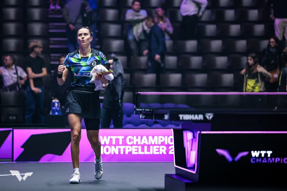 Bruna Takashi vence Eunhye Lee na primeira rodada do WTT Champions de Montpellier (Foto: Divulgação / WTT)