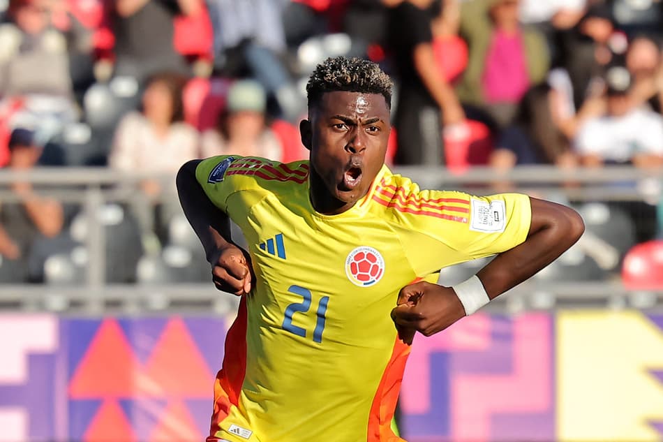 Atacante Néiser Villarreal comemora gol da Colômbia no Mundial Sul-20 (Foto: Javier Torres/AFP)