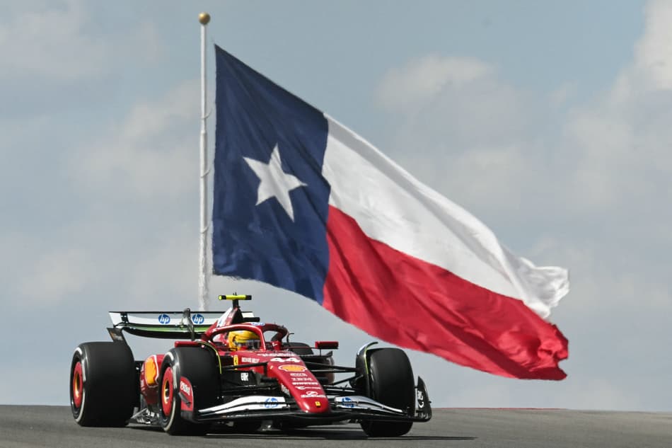Ferrari's British driver Lewis Hamilton races during the practice session for the United States Formula One Grand Prix at the Circuit of the Americas in Austin, Texas, on October 17, 2025. (Photo by RONALDO SCHEMIDT / AFP)