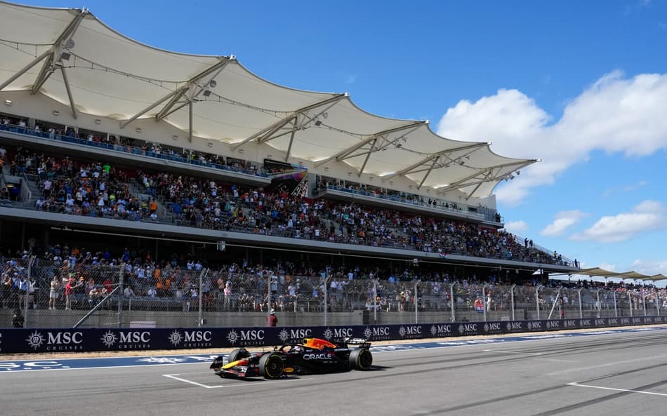 Red Bull Racing's Dutch driver Max Verstappen races during the United States Formula One Sprint at the Circuit of the Americas in Austin, Texas, on October 18, 2025. (Photo by John Locher / POOL / AFP)