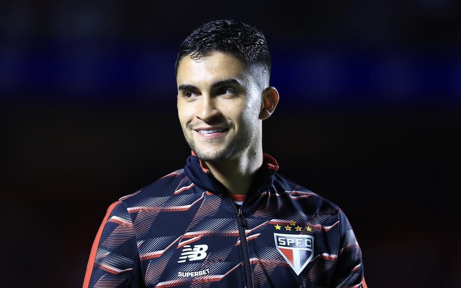 Rodrigo Nestor, volante do São Paulo
