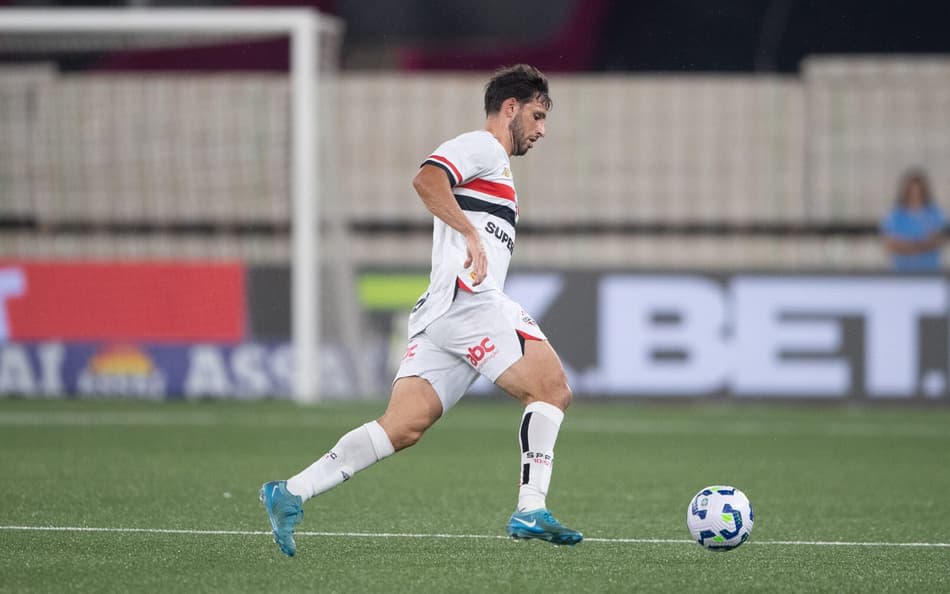 Calleri vai iniciar a transição física na semana que vem; Tricolor está de folga neste domingo (12). (Foto: Thiago Ribeiro/AGIF)