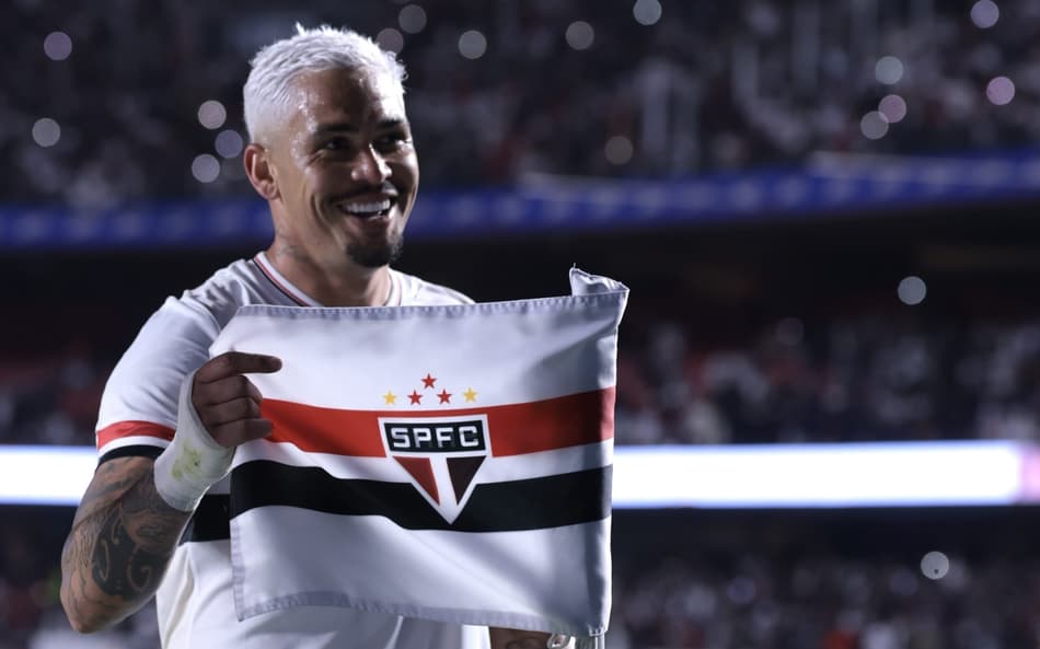 Luciano, atacante do São Paulo
