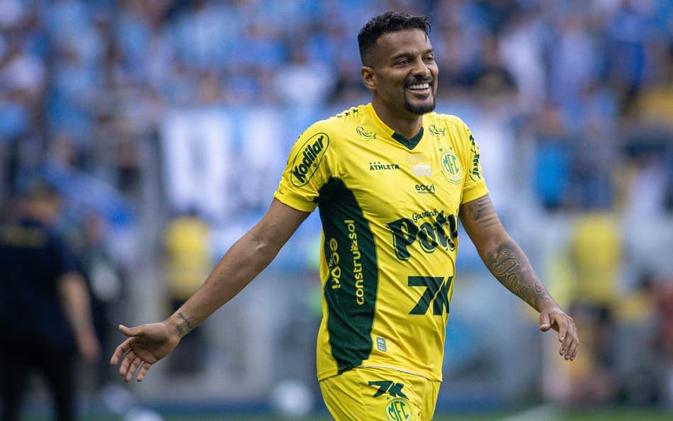 Reinaldo brilha no Mirassol e mantém grande fase na Série A (Foto: Maxi Franzoi/AGIF)