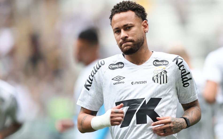 Neymar acumula 23 partidas desde o retorno ao Santos. (Foto: : Gilson Lobo/AGIF)