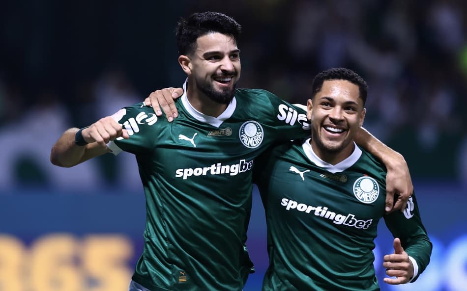 Flaco López e Vitor Roque