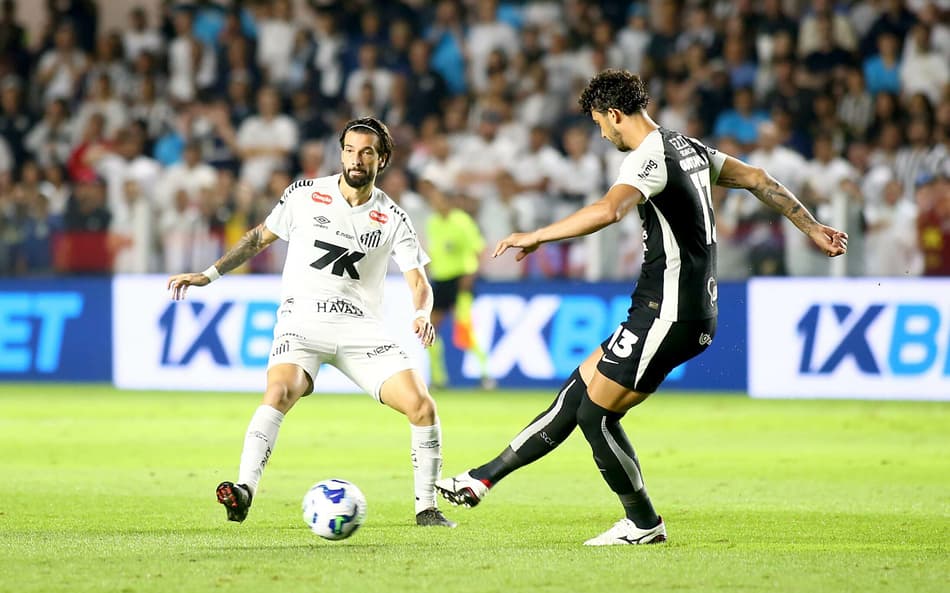 Lautaro Díaz em Santos x Corinthians (Foto: Mauricio De Souza/AGIF)
