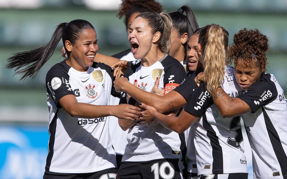 Jogadoras do Corinthians comemoram gol pela Libertadores Feminina (Foto: Staff Images Woman/Conmebol)