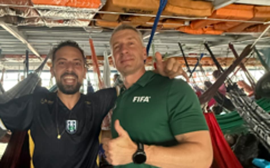 Daronco ao lado de influenciador, em viagem para Amazônia