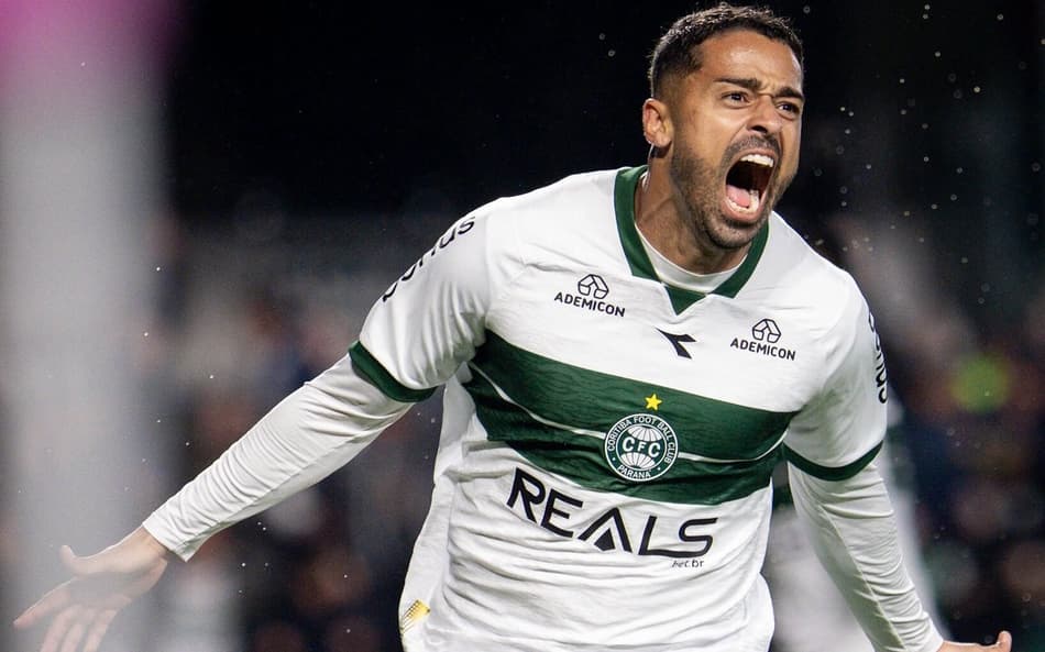 Dellatorre Coritiba gol comemoração