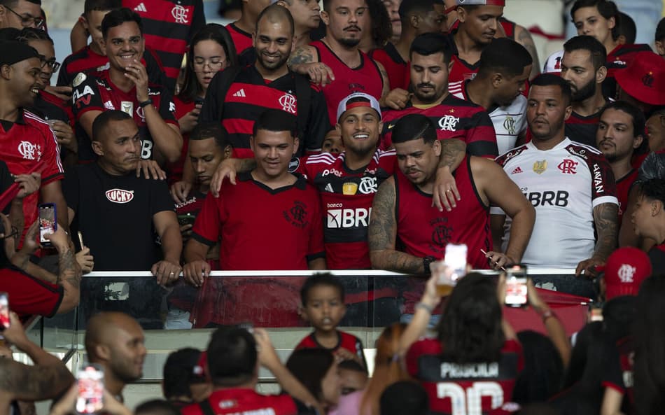 João Gomes marca presença em Flamengo x Táchira