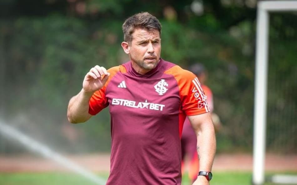 Luiz Rodrigo, preparador físico das Gurias Coloradas