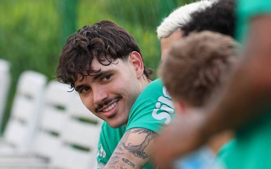 Mauricio, meio-campista do Palmeiras